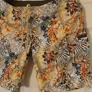 Vans Brand Board Shorts/ size 3